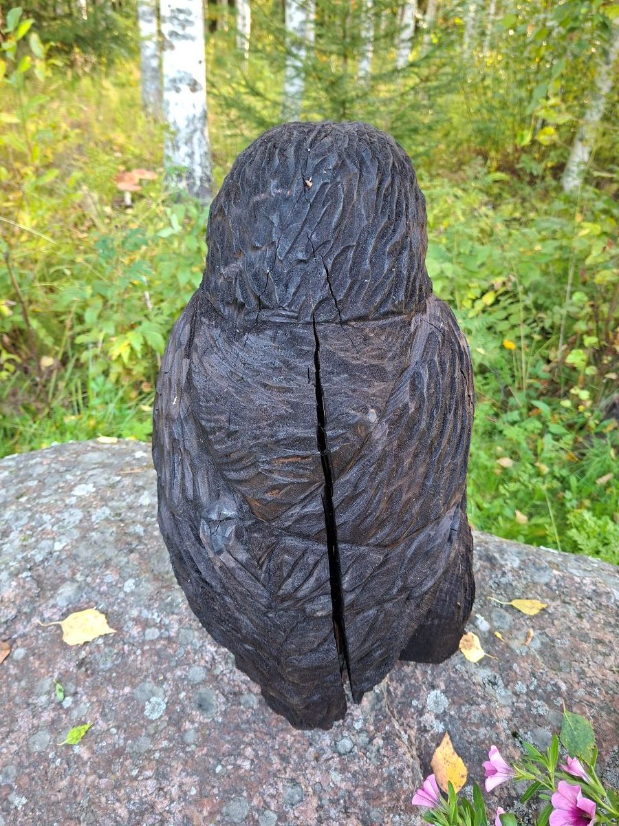 Moottorisahaveistos, pöllö - Image 4